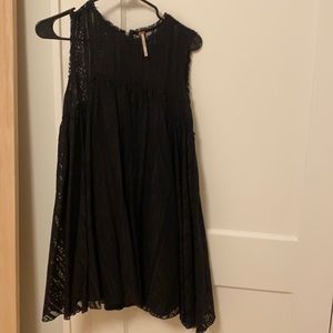 Black free people dress.  Xs